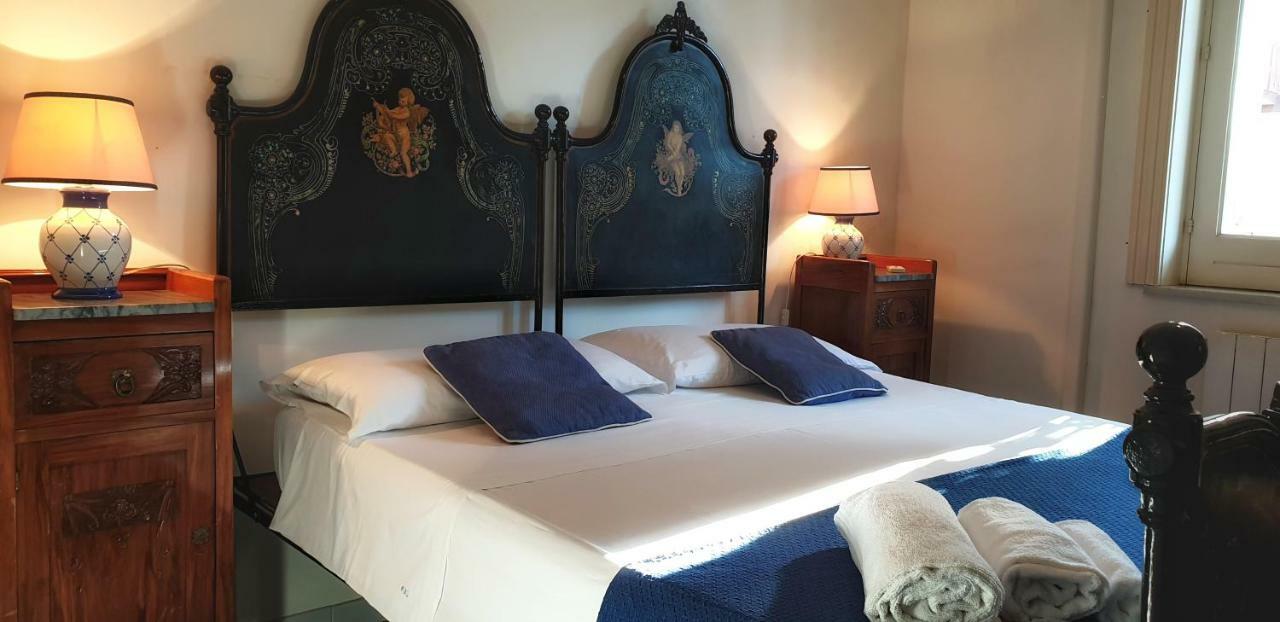 Villa Del Melograno 帕蒂 外观 照片
